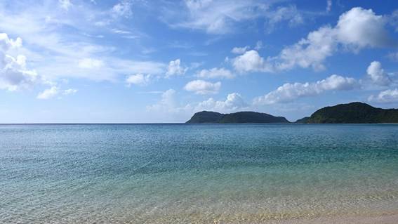 雲の間から見える海

AI 生成コンテンツは誤りを含む可能性があります。