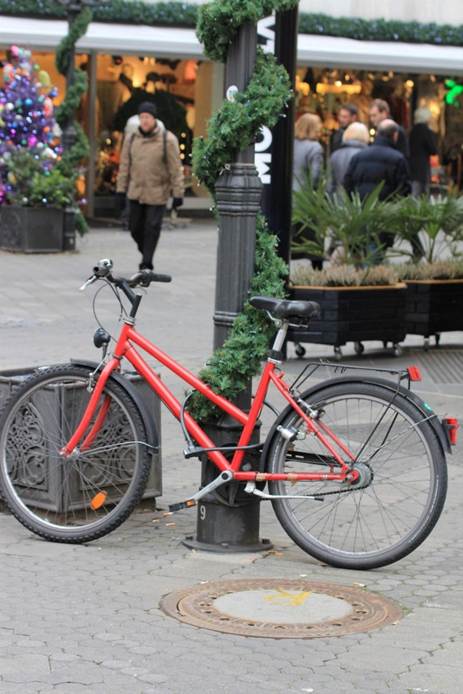 壁に掛けられた自転車

AI 生成コンテンツは誤りを含む可能性があります。