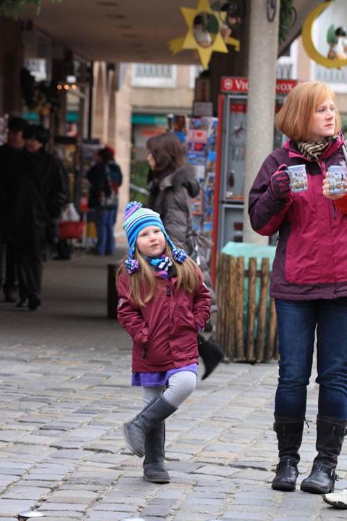 建物, 女性, 男, 若い が含まれている画像

AI 生成コンテンツは誤りを含む可能性があります。