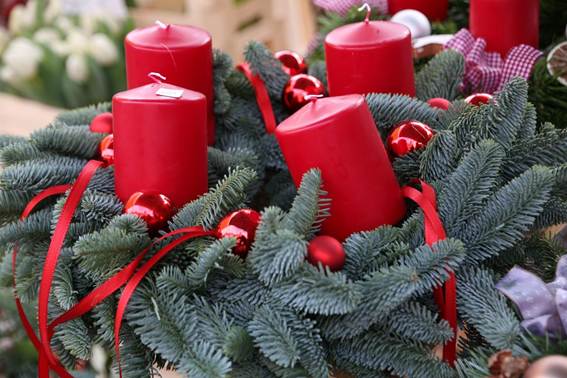 おもちゃ, テーブル, 食品 が含まれている画像

AI 生成コンテンツは誤りを含む可能性があります。