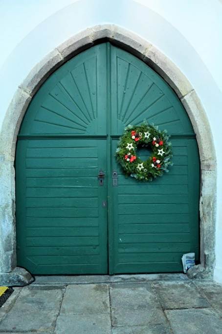 建物のドア

AI 生成コンテンツは誤りを含む可能性があります。