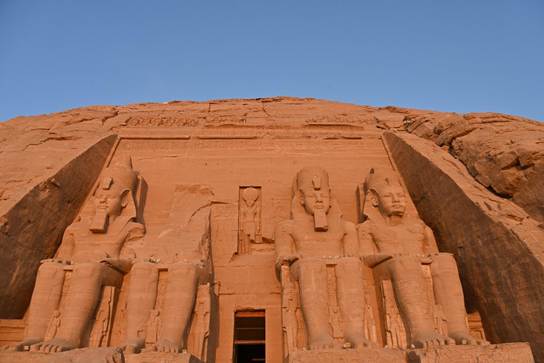 石でできた建物
AI 生成コンテンツは誤りを含む可能性があります。