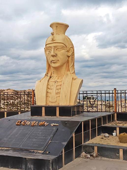 屋外, 建物, 木製, 大きい が含まれている画像
AI 生成コンテンツは誤りを含む可能性があります。